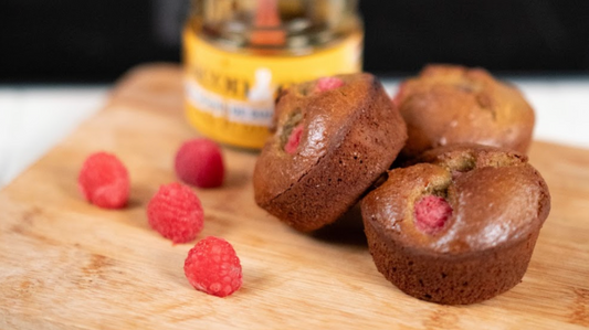 Recette : muffins matcha et framboise au sirop de yacon